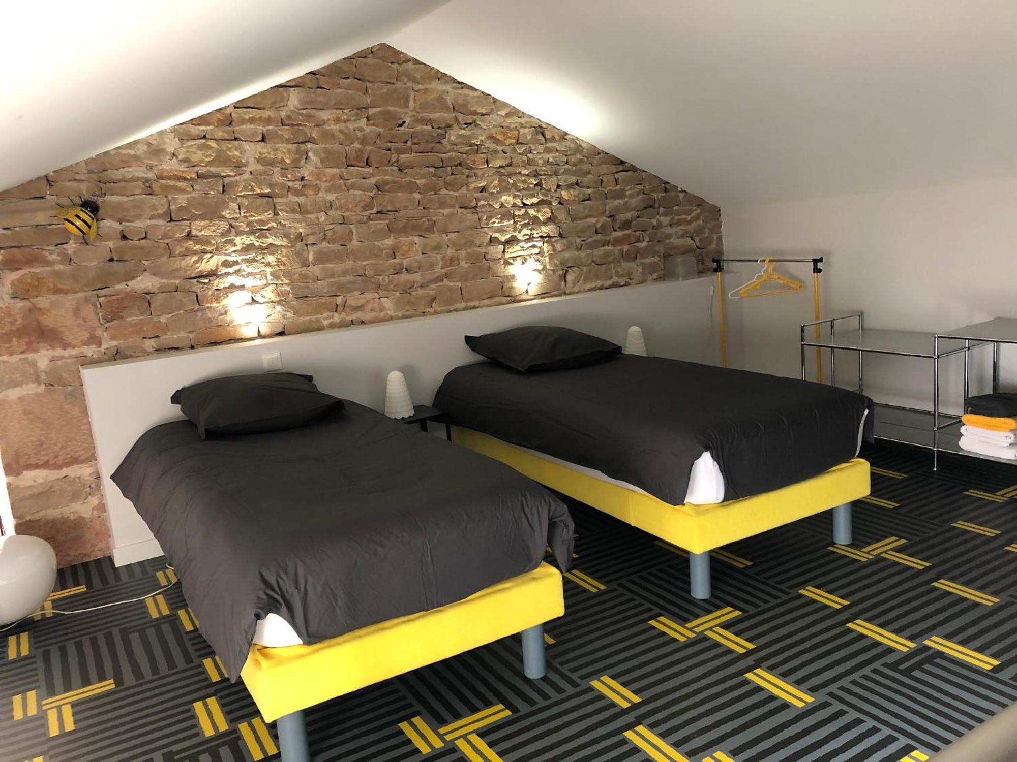 Appartement Contemporain Dans Une Authentique Demeure Viticole Charnay-lès-Mâcon Dış mekan fotoğraf
