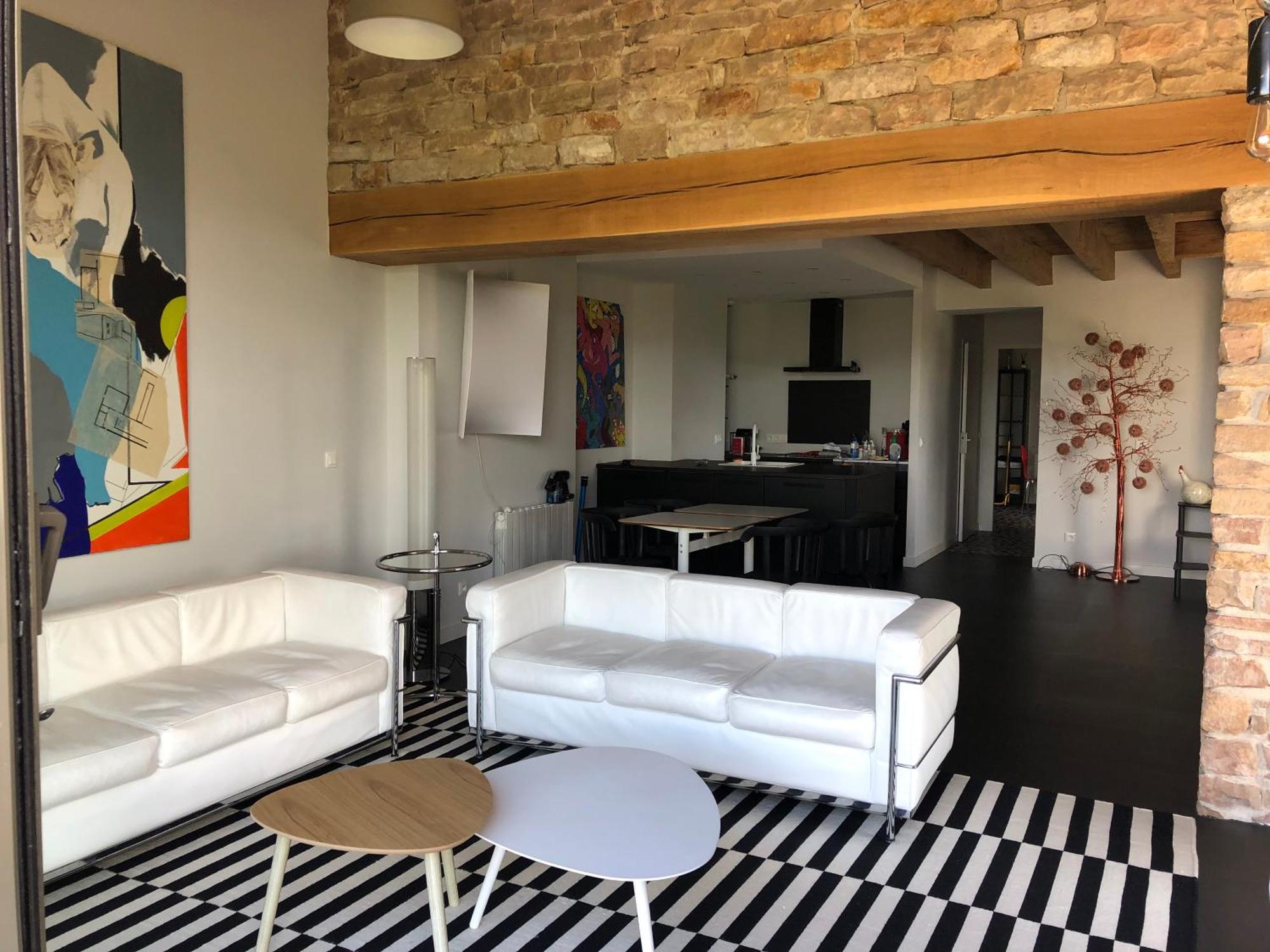 Appartement Contemporain Dans Une Authentique Demeure Viticole Charnay-lès-Mâcon Dış mekan fotoğraf